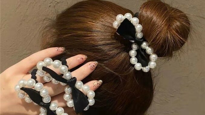 ( Women Korean Women ) ยางรัดผมประดับไข่มุกสําหรับผู้หญิง ( Women Korean Women ) ยางรัดผมประดับไข่มุกสําหรับผู้หญิง