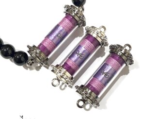Leila Amulets หลงโคตรโคตร (พร้อมกำไลหินฟรีตามรูป)