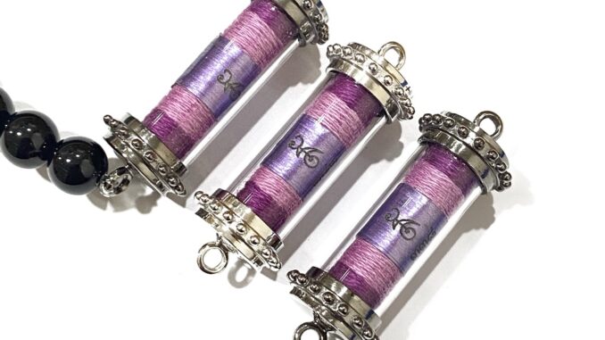 Leila Amulets หลงโคตรโคตร (พร้อมกำไลหินฟรีตามรูป)