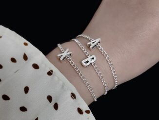 A-z ตัวอักษร เริ่มต้น สร้อยข้อมือ กําไลข้อมือ สําหรับผู้หญิง ตัวอักษร เสน่ห์ สร้อยข้อมือ เครื่องประดับ ปรับแต่ง