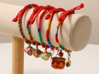 สร้อยข้อมือ เชือกถักมือ ปักลายมังกร เสือ เกี๊ยว เรือ เทศกาล สีสันสดใส
