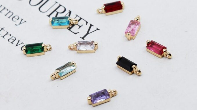 จี้ทองแดง 18K ฝังเพทาย ทรงสี่เหลี่ยม ขนาดเล็ก สําหรับทําเครื่องประดับ สร้อยข้อมือ DIY
