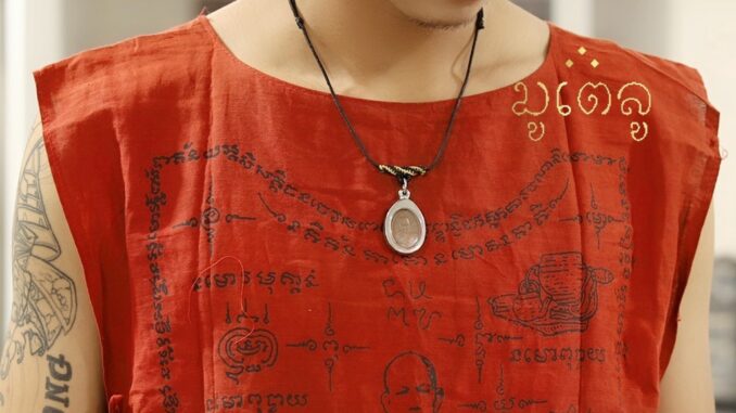 สร้อยคอห้อยพระ คล้องพระ1องค์ สร้อยพระ รูดปรับขนาดได้ สร้อยคอเชือกถัก งานHandmade สร้อยคอเชือกร่ม ขนาด2mm. สร้อยคอห้อยพระ คล้องพระ1องค์ สร้อยพระ รูดปรับขนาดได้ สร้อยคอเชือกถัก งานHandmade สร้อยคอเชือกร่ม ขนาด2mm.