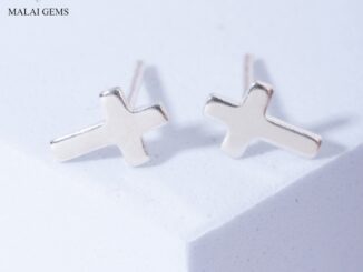 Malai Gems ต่างหูเงินแท้ Silver 925 รุ่น  Minimal ไม้กางเขนมินิมอส  ต่างหูเงินแท้ ตุ้มหูเงิน ใส่ได้ทุกเพศ พร้อมส่ง