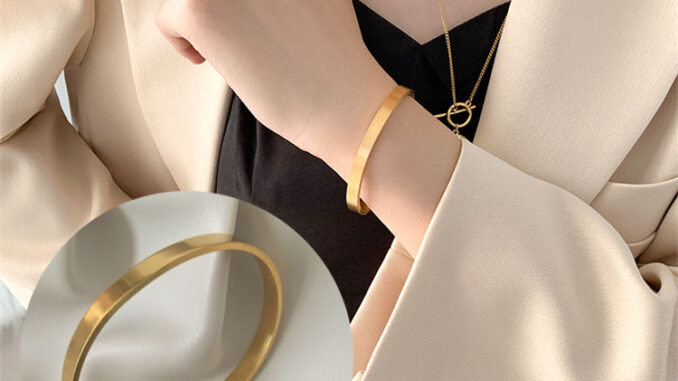 【Miss Lady】 S035 สร้อยข้อมือเหล็กไทเทเนียมแฟชั่นสำหรับสุภาพสตรี สร้อยข้อมือ กำไลข้อมือ ป้องกันอาการแพ้ 18K ปรับได้ เคลือบทอง เครื่องประดับสำหรับสุภาพสตรี 【Miss Lady】 S035 สร้อยข้อมือเหล็กไทเทเนียมแฟชั่นสำหรับสุภาพสตรี สร้อยข้อมือ กำไลข้อมือ ป้องกันอาการแพ้ 18K ปรับได้ เคลือบทอง เครื่องประดับสำหรับสุภาพสตรี