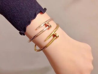 สร้อยข้อมือเหล็กไทเทเนียม เข้ากับทุกชุด สําหรับผู้ชาย และผู้หญิง