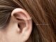 Little Glittering Earcuff - ต่างหูแบบเกี่ยวกลิตเตอร์ (มี 2 สี)