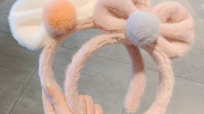 พร้อมส่ง  DayDu ที่คาดผมโบว์ขนมิงค์ เเฟชั่นสไตส์เกาหลี น่ารักๆ สีโทนนู้ดๆเรียบหรู F02