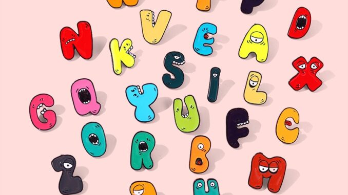 A-Z Letter Enamel Brooch English Alphabet 26 Letters Cartoon Cute Brooches for Friend Child Pins Party Jewelry