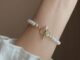 ใหม่ เครื่องประดับ สร้อยข้อมือ จี้ดอกทิวลิป ดอกกุหลาบ สีชมพู ประดับไข่มุกเทียม แฟชั่นฤดูร้อน สําหรับผู้หญิง