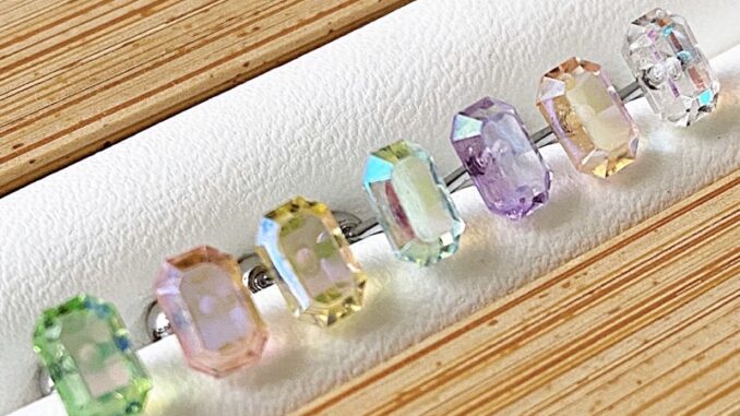 Pastel Rectangle [Piercing] จิวทรงเพชรสี่เหลี่ยมผืนผ้า