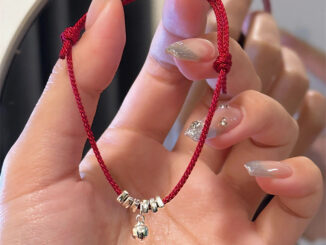 สร้อยข้อมือ เชือกกระดิ่ง สีแดง เครื่องประดับแฟชั่น สําหรับผู้หญิง