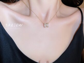 Drejew สร้อยคอโซ่ทอง 18K จี้ตัวอักษร ประดับเพทาย สไตล์เกาหลี เรียบง่าย ระดับไฮเอนด์ เครื่องประดับแฟชั่น
