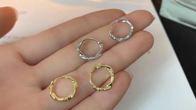 If 1 คู่ เรขาคณิต ไม่สม่ําเสมอ บิด โมบิส ห่วง ต่างหู สําหรับผู้หญิง ที่เรียบง่าย เรขาคณิต วงกลม สีเงิน ต่างหู ปาร์ตี้ ของขวัญ เครื่องประดับแฟชั่น hye If 1 คู่ เรขาคณิต ไม่สม่ําเสมอ บิด โมบิส ห่วง ต่างหู สําหรับผู้หญิง ที่เรียบง่าย เรขาคณิต วงกลม สีเงิน ต่างหู ปาร์ตี้ ของขวัญ เครื่องประดับแฟชั่น hye
