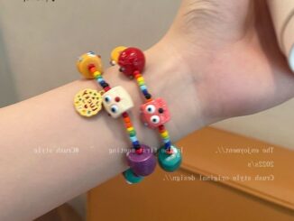 สร้อยข้อมือ ประดับลูกปัด ลายตัวอักษรมอนสเตอร์ สีสันสดใส ยาว 17 กม. สําหรับผู้หญิง