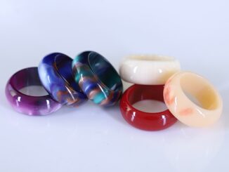 แหวนหินปะการังแท้ สีแดง เส้นผ่าศูนย์กลาง 17 มม. - 20 มม.