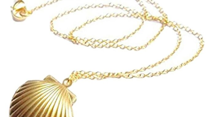 SKYSTAR_Women Fashion Golden Tone Alloy Seashell Locket Pendant Long Chain Necklace