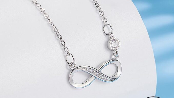 AIFEI JEWELRY ต้นฉบับ ผู้หญิง แท้ Silver ความรักที่ไม่มีที่สิ้นสุดแฟชั่น 925 เกาหลี มอยส์ซาไนท์ไดมอนด์ เงิน แฟชั่น สร้อยคอ เครื่องประดับ จี้ เครื่องประดับ N42
