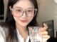 Roselife แว่นตาแฟชั่น TR90 กรอบสี่เหลี่ยม สีเทาใส สไตล์เกาหลี สําหรับผู้หญิง และผู้ชาย OOTD