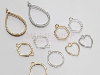 Mukie shop DIY จี้ จี้หัวใจ จี้กรอบโปร่ง แบบต่างๆ กรอบเรซิ่น แพ็ค 5