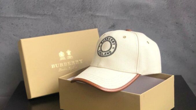 ! Burberry หมวกกันแดด เทรนด์ใหม่ สําหรับผู้หญิง