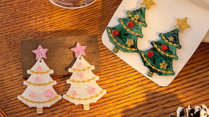 【Merry Christmas】ต่างหู รูปต้นคริสต์มาสน่ารัก สําหรับผู้หญิง และเด็กผู้หญิง