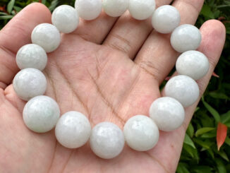 13JA-WH สร้อยข้อมือหยกแท้ กำไลหยกแท้ หยกพม่า หยกขาว เม็ดกลม ประมาณ 13 มิล หยกพม่าแท้100%