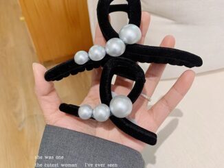 กิ๊บติดผม ผ้ากํามะหยี่ ประดับมุก ขนาดใหญ่ สไตล์เรโทร แฟชั่นสําหรับผู้หญิง