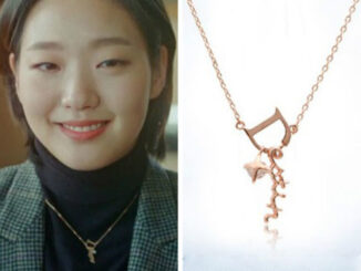 สร้อยคอโซ่ จี้รูปตัวอักษร D ประดับเพชร สีโรสโกลด์ ฝังเพทาย สไตล์เรโทร เรียบง่าย สําหรับผู้หญิง