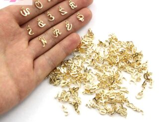 Pinkcool ขายดี จี้ตัวอักษร A-Z สีทอง สําหรับทําเครื่องประดับ DIY 26 ชิ้น