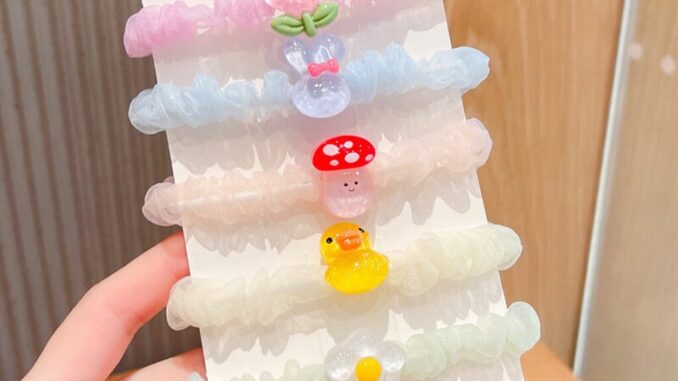 บ้านพลู  ยางรัดผม ดอกไม้ การ์ตูนน่ารัก ยางยืด สีสวย ชุด 5 เส้นคละสี