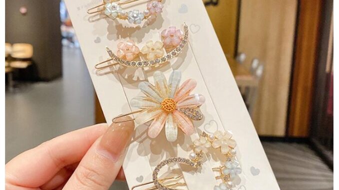 กิ๊บติดผม แบบยาว รูปดาวและหัวใจ สีเงิน สีทอง กิ๊บติดผม แบบยาว รูปดาวและหัวใจ สีเงิน สีทอง