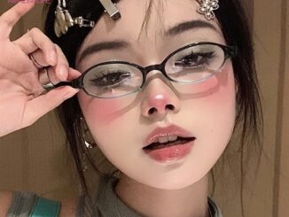Y2k สาวเผ็ด สไตล์เกาหลี วินเทจ ขนาดเล็ก วงรี ไล่ระดับ สีเขียว แว่นตาแฟชั่น เรียบง่าย หวาน กรอบเล็ก แว่นตาแบน