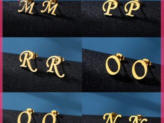 Hwetr INS ต่างหูสตั๊ด สเตนเลส ลายตัวอักษร Lucky A-Z 26 กันน้ํา สีทอง เครื่องประดับ ของขวัญใหม่