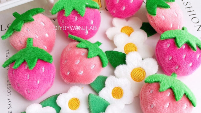 อุปกรณ์เครื่องประดับ DIY ดอกไม้ผ้า งานเย็บแบบนุ่ม ตกแต่งกระเป๋า/เสื้อผ้า/กางเกง/หมวก วัสดุตกแต่ง เย็บ/ใช้กาวแท่ง/กาวผ้า อุปกรณ์เครื่องประดับ DIY ดอกไม้ผ้า งานเย็บแบบนุ่ม ตกแต่งกระเป๋า/เสื้อผ้า/กางเกง/หมวก วัสดุตกแต่ง เย็บ/ใช้กาวแท่ง/กาวผ้า