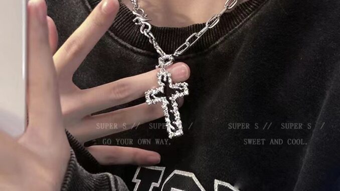 สร้อยคอเงิน พร้อมจี้ไม้กางเขน แฟชั่นเรโทร