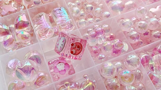 ลูกปัดอะคริลิค ทรงกลม น่ารัก สําหรับทําเครื่องประดับ แฮนด์เมด DIY 5 ชิ้น