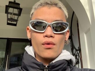 Spenzer.street |    y2k sunglasses แว่นตา เสื้อผ้าสตรีท เสื้ออปป้า เกาหลี เสื้อy2k ทราวิส 2pac ฮิต 2022  มาใหม่