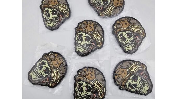 แผ่นแปะ ตีนตุ๊กแก GITD Skull Patch จากค่าย COOLGUYSURPLUS Made in USA แผ่นแปะ ตีนตุ๊กแก GITD Skull Patch จากค่าย COOLGUYSURPLUS Made in USA