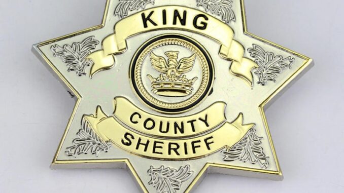 เข็มกลัดโลหะ ลาย The Walking Dead King Country Sheriff Prop เข็มกลัดโลหะ ลาย The Walking Dead King Country Sheriff Prop