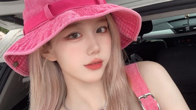 หมวกบักเก็ต กันแดด ปักลายดอกกุหลาบ สีชมพู แฟชั่นฤดูร้อน สําหรับผู้หญิง ตั้งแคมป์ เดินป่า กลางแจ้ง หมวกบักเก็ต กันแดด ปักลายดอกกุหลาบ สีชมพู แฟชั่นฤดูร้อน สําหรับผู้หญิง ตั้งแคมป์ เดินป่า กลางแจ้ง