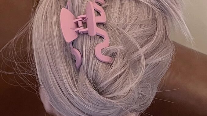 Roselife กิ๊บติดผมอะคริลิค เนื้อแมตต์ สีชมพู สไตล์เกาหลี สําหรับผู้หญิง 8.5 ซม.