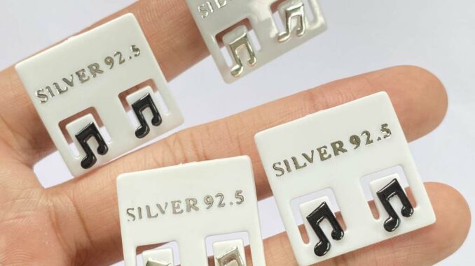 ต่างหูเงินแท้ musical notes earrings 92.5% เงินแท้ (โน๊ตดนตรี)