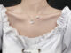 สร้อยคอโซ่เหล็กไทเทเนียม จี้รูปผีเสื้อ สไตล์คลาสสิก สําหรับผู้หญิง