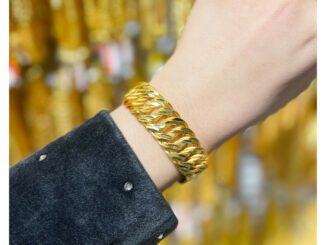 สร้อยข้อมือบิดเกลียวพ่นทราย5บาท พร้อมส่ง  ตะขอบิดง่าย ไม่ลอก ไม่ดำ