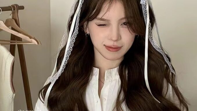 กิ๊บติดผมหางม้า แบบริบบิ้น ประดับโบว์ แต่งลูกไม้ แฟชั่นแฟรี่ สไตล์เกาหลี สําหรับผู้หญิง