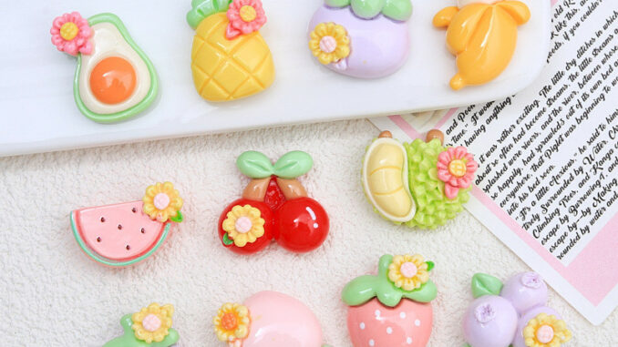 เครื่องประดับผม พวงกุญแจ จี้รูปการ์ตูนผลไม้ ดอกไม้ แบบสร้างสรรค์ diy