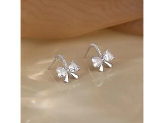 391-Sterling Silver Bow Earrings ต่างหูรูปโบว์ ประดับเพชร CZ ก้านเงิน 92.5
