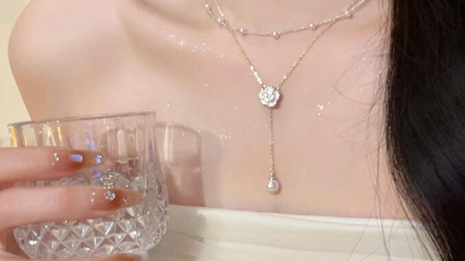 【KETH】 ใหม่ สร้อยคอแฟชั่น ประดับมุก ดอกคามิเลีย สวยหรู ของขวัญพรีเมี่ยม สําหรับผู้หญิง