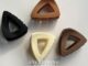 พร้อมส่ง  กิ๊บติดผมสีเอริธโทน กิ๊บสามเหลี่ยมมินิมอล กิ๊ฟขนาด 4.5 cm